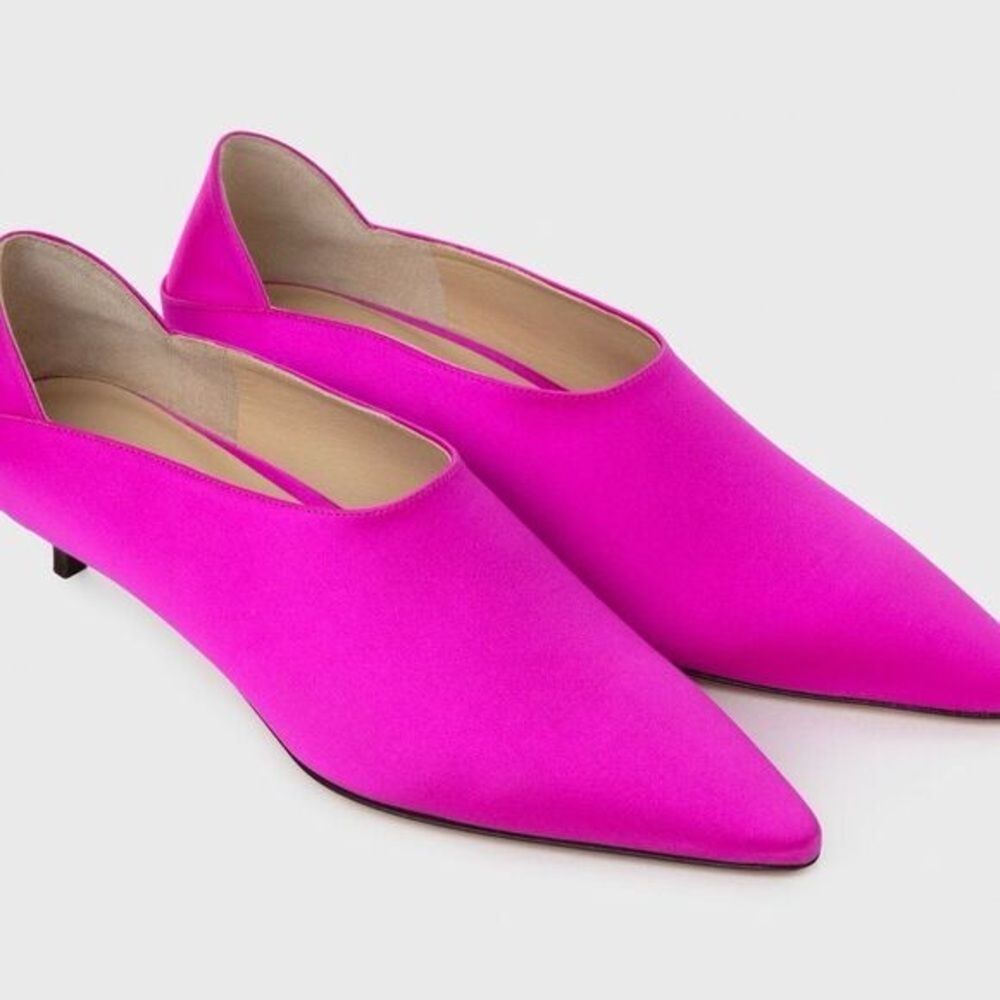 Kiki Price Babouche Heels Fire Pink Satin Pointed Toe Pumps  Made in Italy